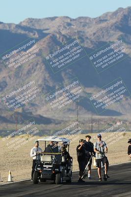 media/Oct-30-2025-Racers Edge (Thu) [[dabbdaf680]]/1-Around the Pits- Track Walk/